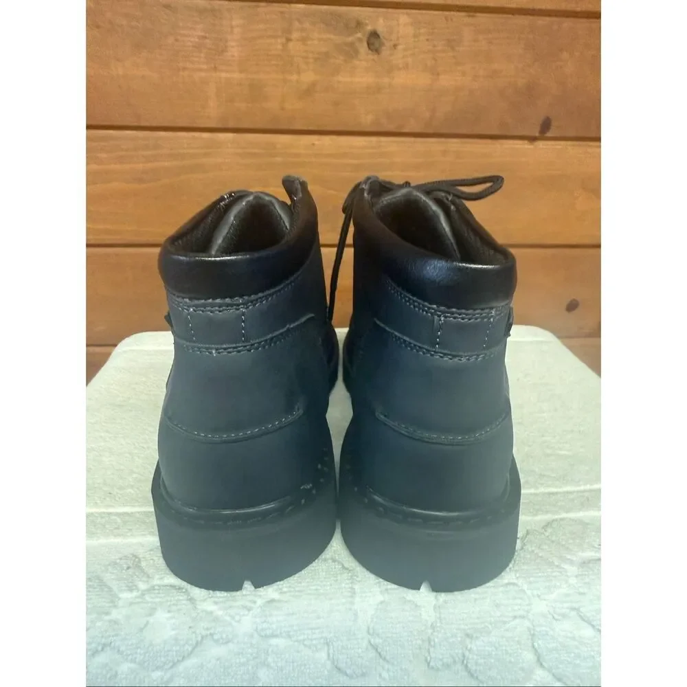 Five Store City Men’s Chukka Black Faux Leather Boots Sz 42 (9) NIB